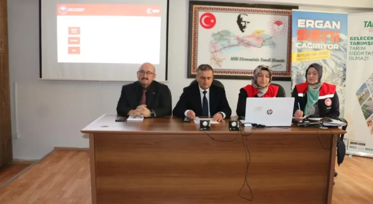 Erzincan’da B-Reçete Dönemi Başlıyor: Bayilere Bilgilendirme Eğitimi Verildi