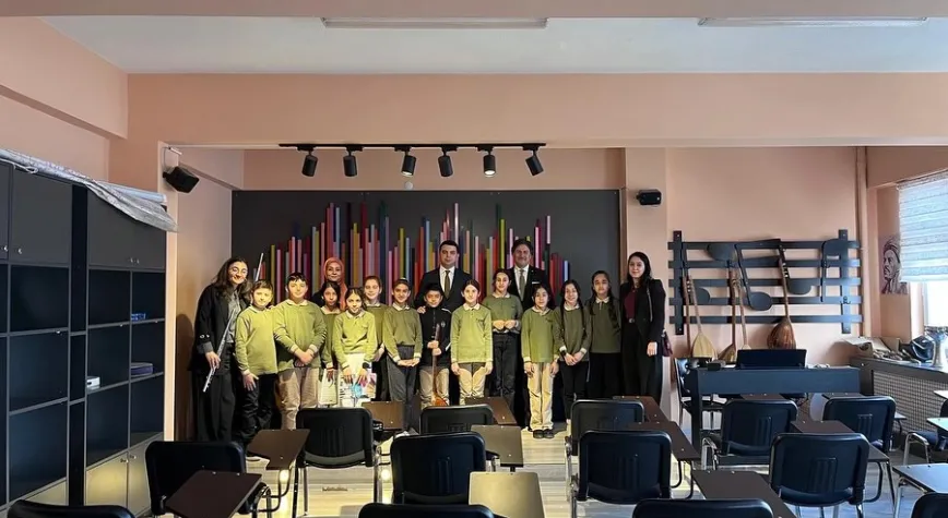 Kaymakam Sirkeci’den Okullara Ziyaret