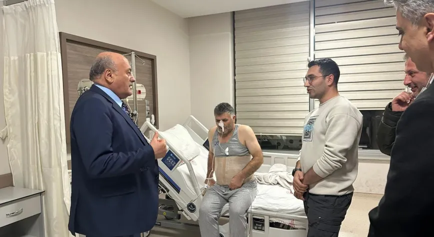 Milletvekili Süleyman Karaman’dan Gazeteci İsmail Seven’e Geçmiş Olsun Ziyareti