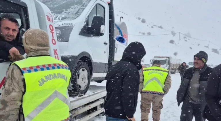 Pöske Dağı Geçidi Ağır Tonajlı Araçlara Kapatıldı