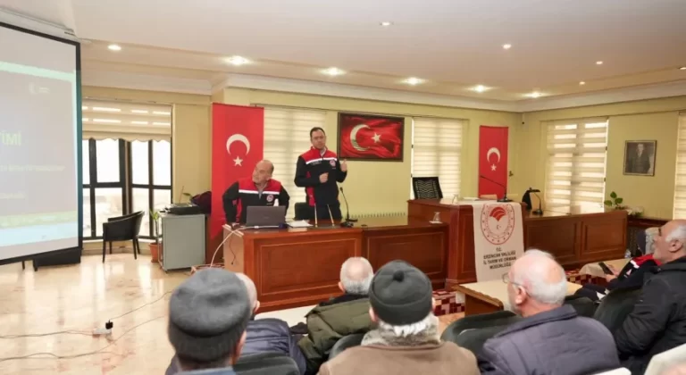 Üzümlü’de Bağcılığa Güçlü Destek: Üreticilere Kapsamlı Eğitim Verildi