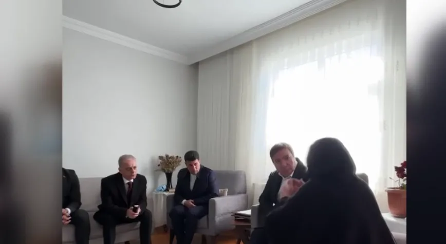 Fedakâr Annenin Hikâyesi Vali Aydoğdu’yu Duygulandırdı