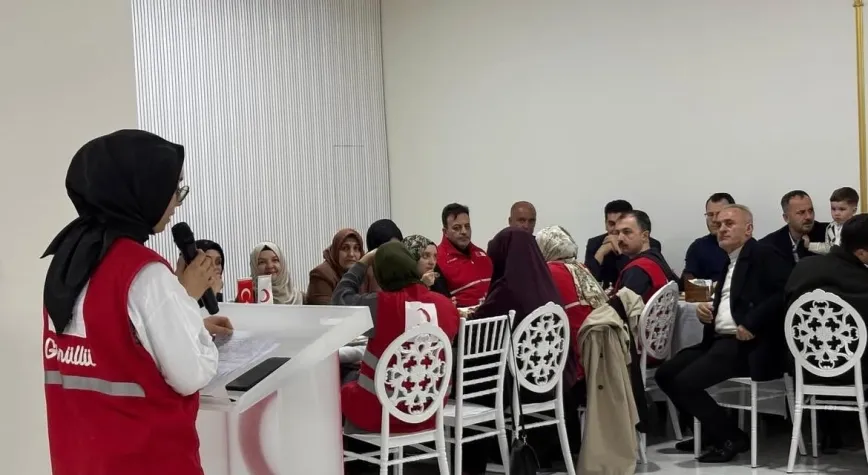 Genç Kızılay Gönüllüleri İftar Programında Buluştu