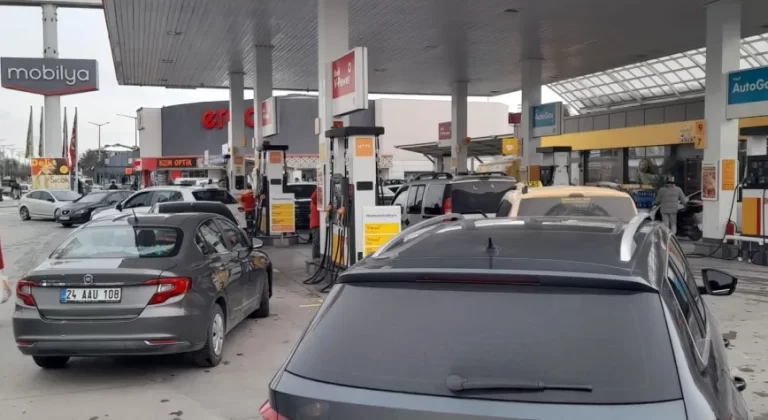 Zam İddiası Paniğe Neden Oldu: Erzincan’da Benzin İstasyonlarında Yoğunluk