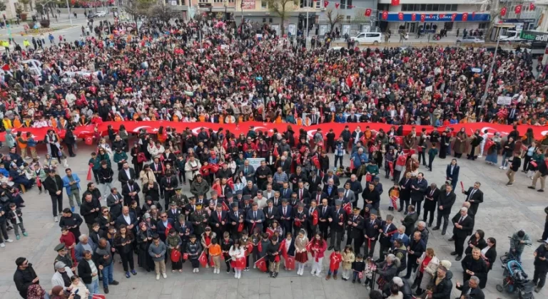 Erzincan’da 23 Nisan Çoşkusu Meydanlara Taştı