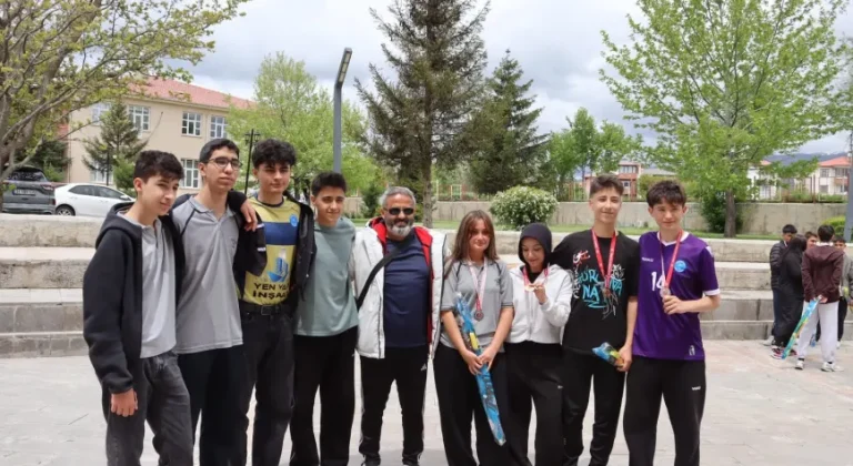 Erzincan Fen Lisesi Oryantiring İl Birinciliğine Damga Vurdu