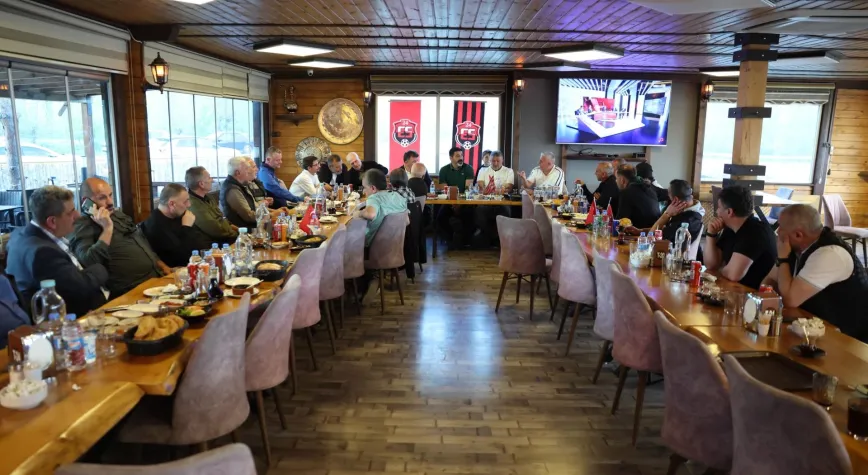 Erzincanspor’un Emektar İsimleri Aynı Sofrada Buluştu