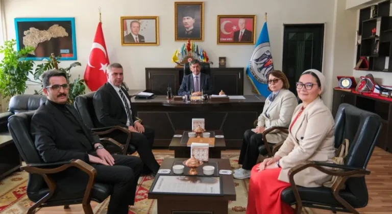 TÜRKSOY Heyetinden Başkan Bekir Aksun’a Ziyaret
