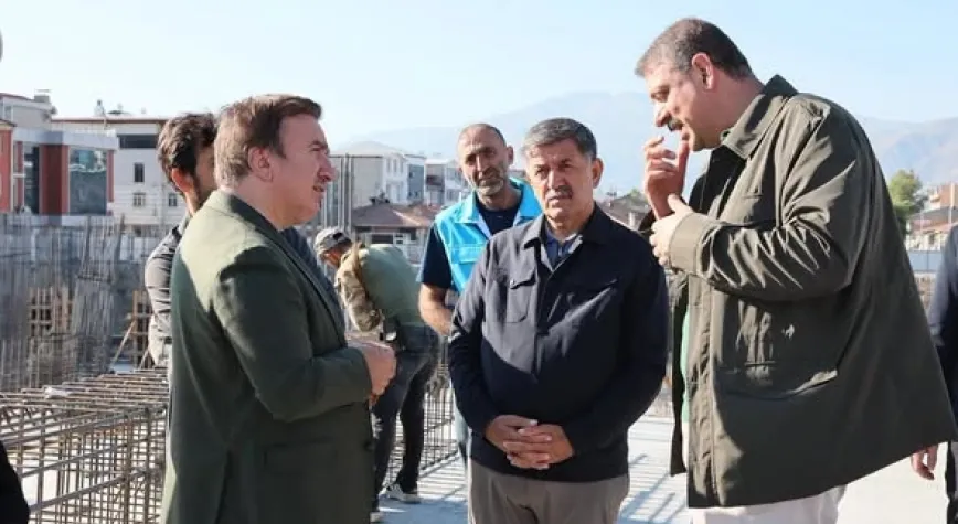 Erzincan’da Merkez Çarşısı Projesinde Çalışmalar Sürüyor