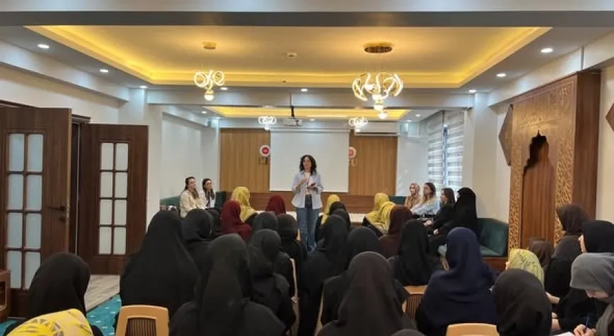 Erzincan’da Kur’an kursu öğrencilerine sağlık eğitimi